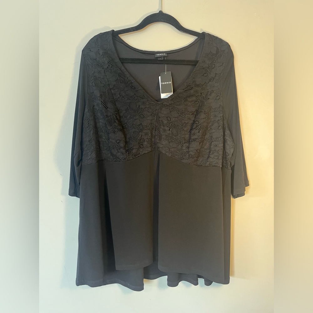 Torrid Black Lace Detail 3/4 sleeve v neck blouse size 3x